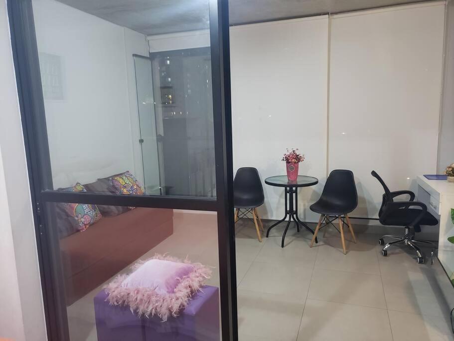 Lindo Studio No Bom Retiro Prox Ao Anhembi Sambodromo Com Wifi Сан-Паулу Екстер'єр фото